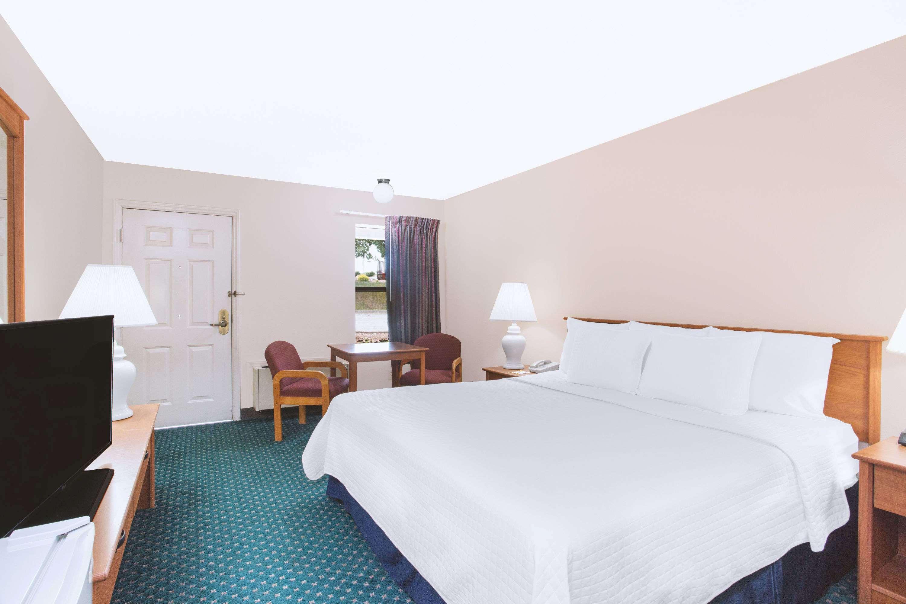 Days Inn By Wyndham Wytheville Exterior foto